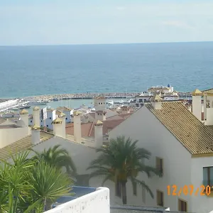 Duquesa And Golf With A Spectacular Sea View Manilva